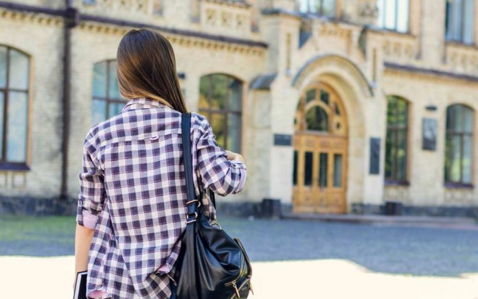 To Pick the Right College, Do This First To Pick the Right College, Do This First