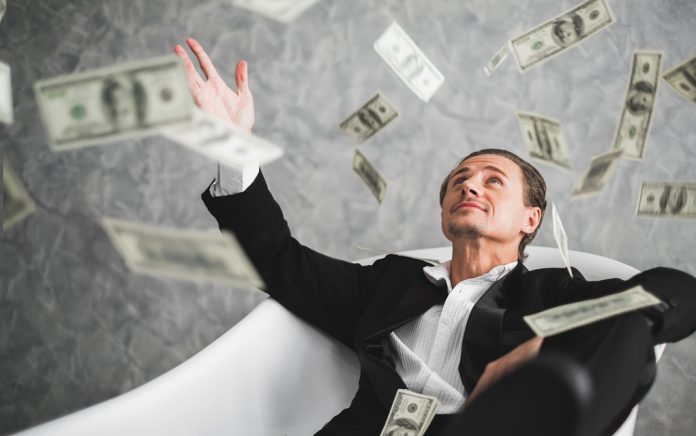 6-Figure Side Hustles for Crazy Cash 