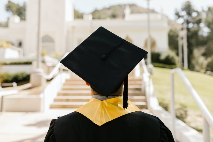 pexels-photo-7713511