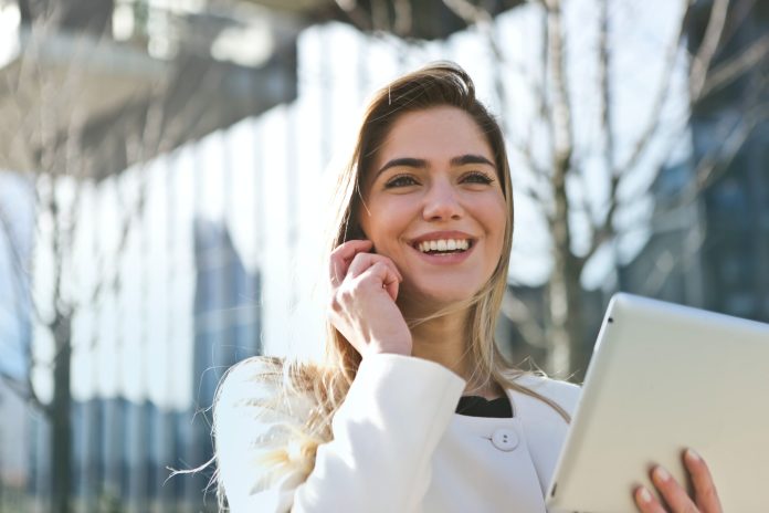 pexels-andrea-piacquadio-789822 Post-grad paychecks